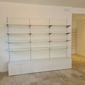 Arredamento cartolibreria laminato